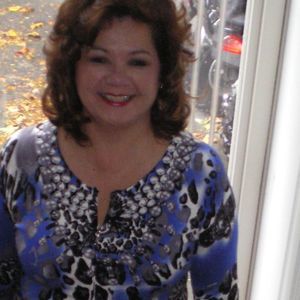 Meet your Posher, Valerie